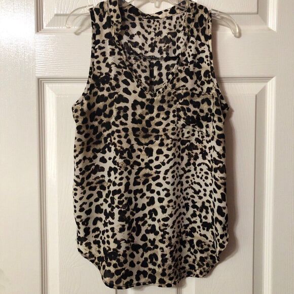 Blouse Size Small Sleeveless Cheetah Print - Picture 1 of 6